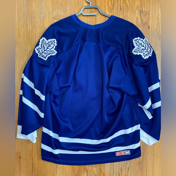 Vintage CCM Men’s Toronto Maple Leafs Jersey - tag indicates size Large - Picture 2 of 2